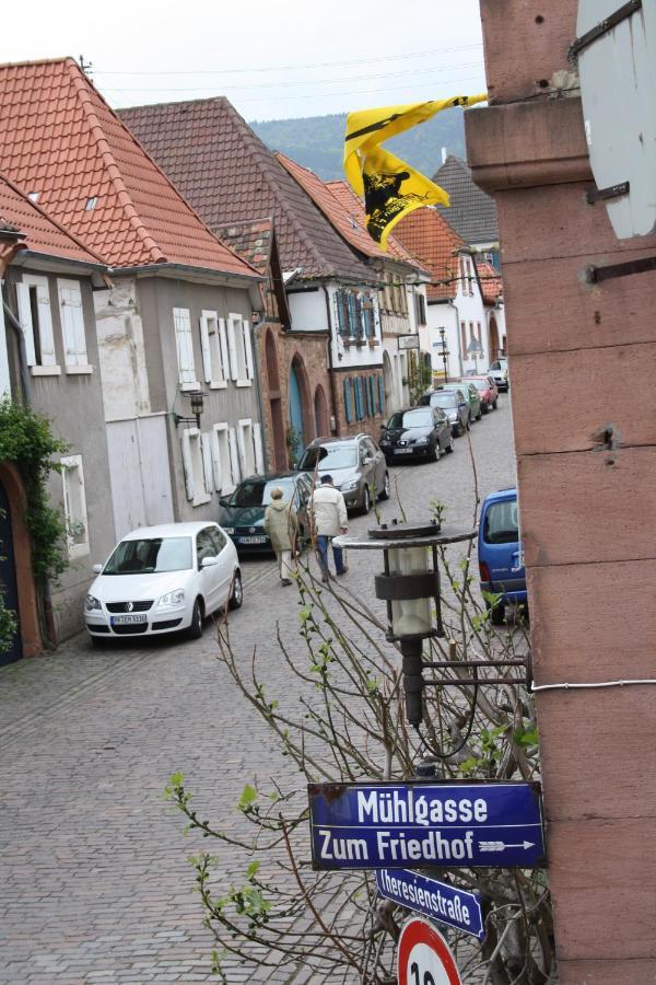 Zum Weinsticher, Weingut Anlag/Nichterlein Rhodt unter Rietburg Exteriér fotografie